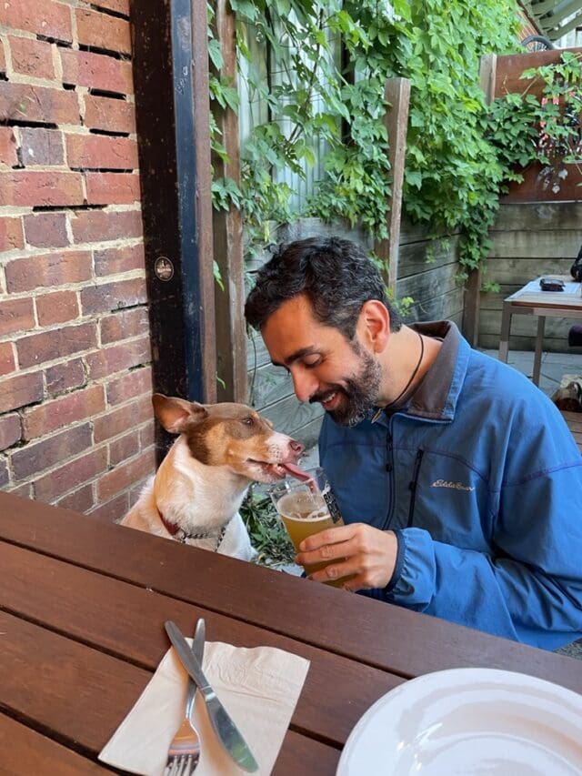 Beer drinking with your favorite mate at Bridge Road Brewers